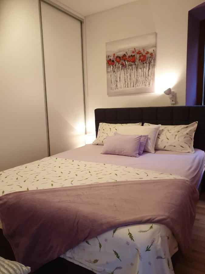 Apartments And Rooms Villa Lina スプリト エクステリア 写真